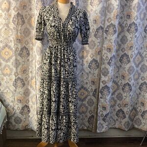 Elegant Black and White Floral Maxi Dress